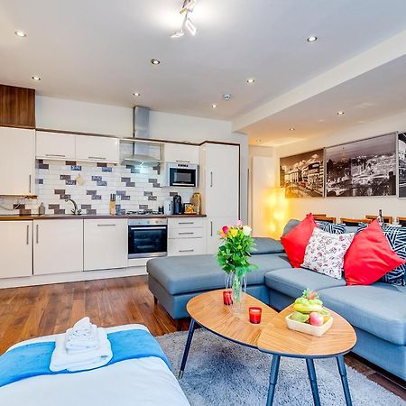 Entire Family Home - 2Bd2Bth Central Earl'S Court London Bagian luar foto