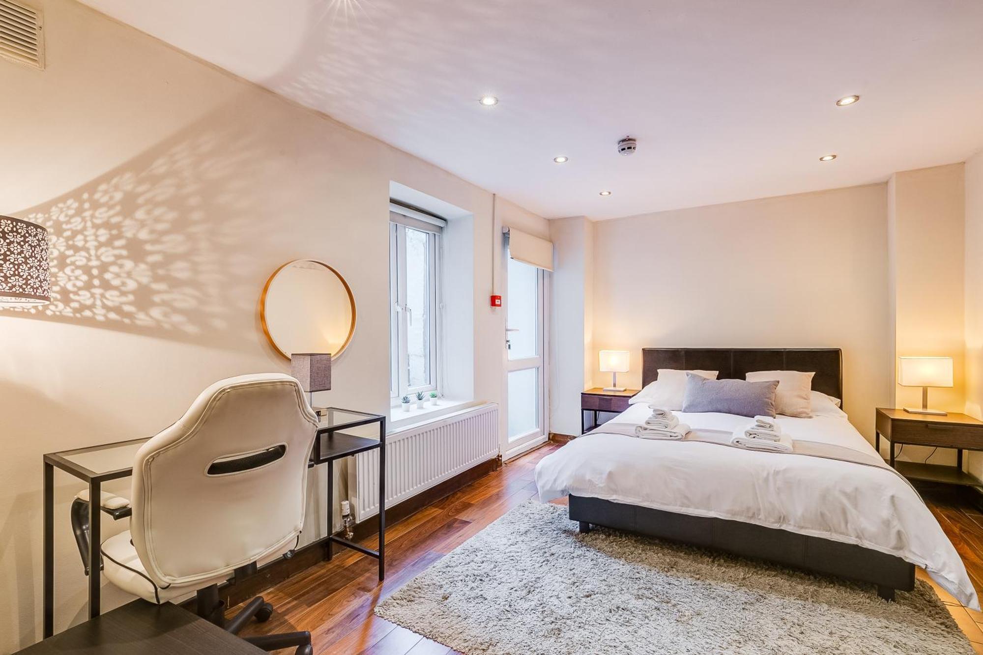 Entire Family Home - 2Bd2Bth Central Earl'S Court London Bagian luar foto