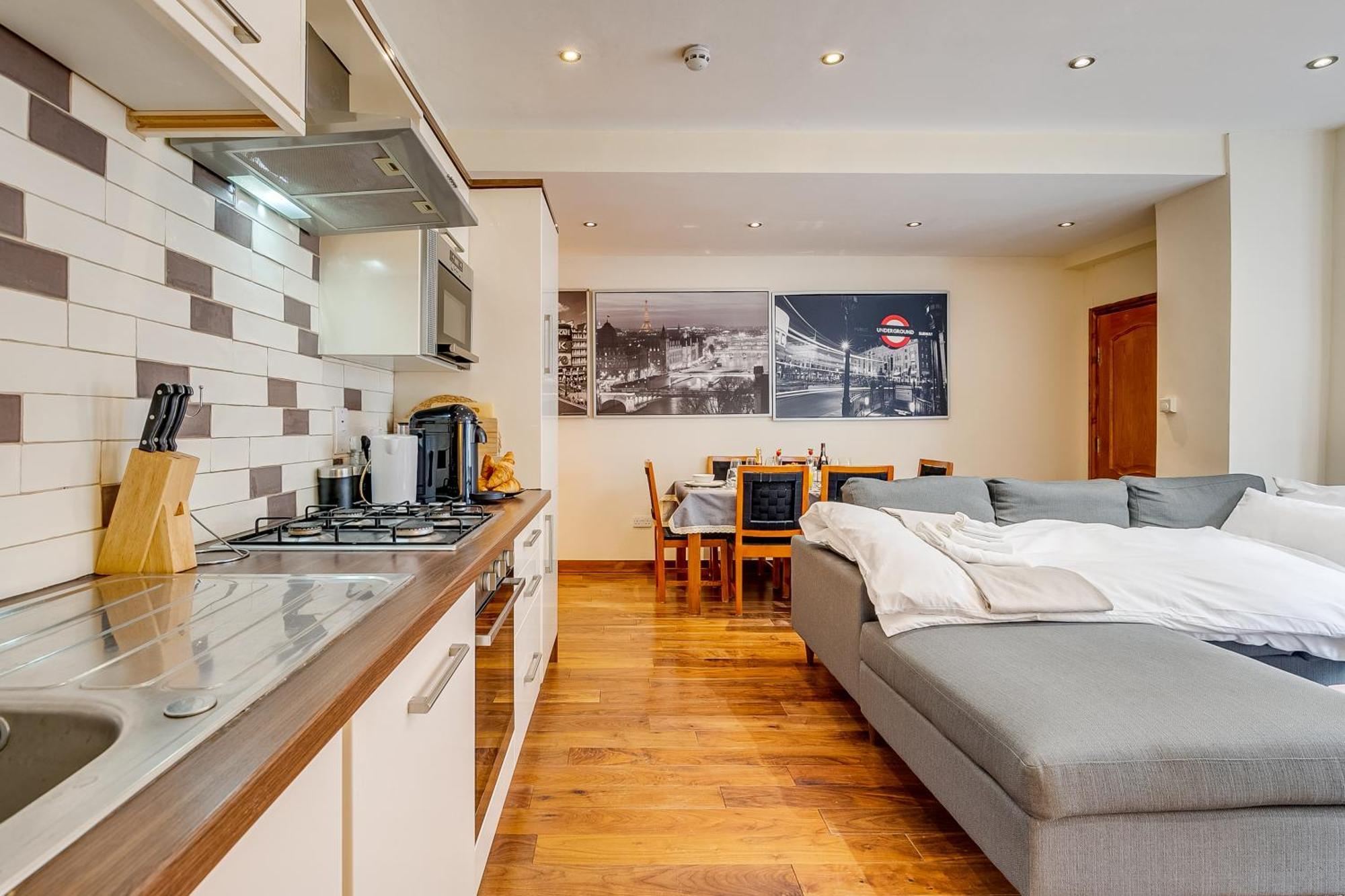Entire Family Home - 2Bd2Bth Central Earl'S Court London Bagian luar foto