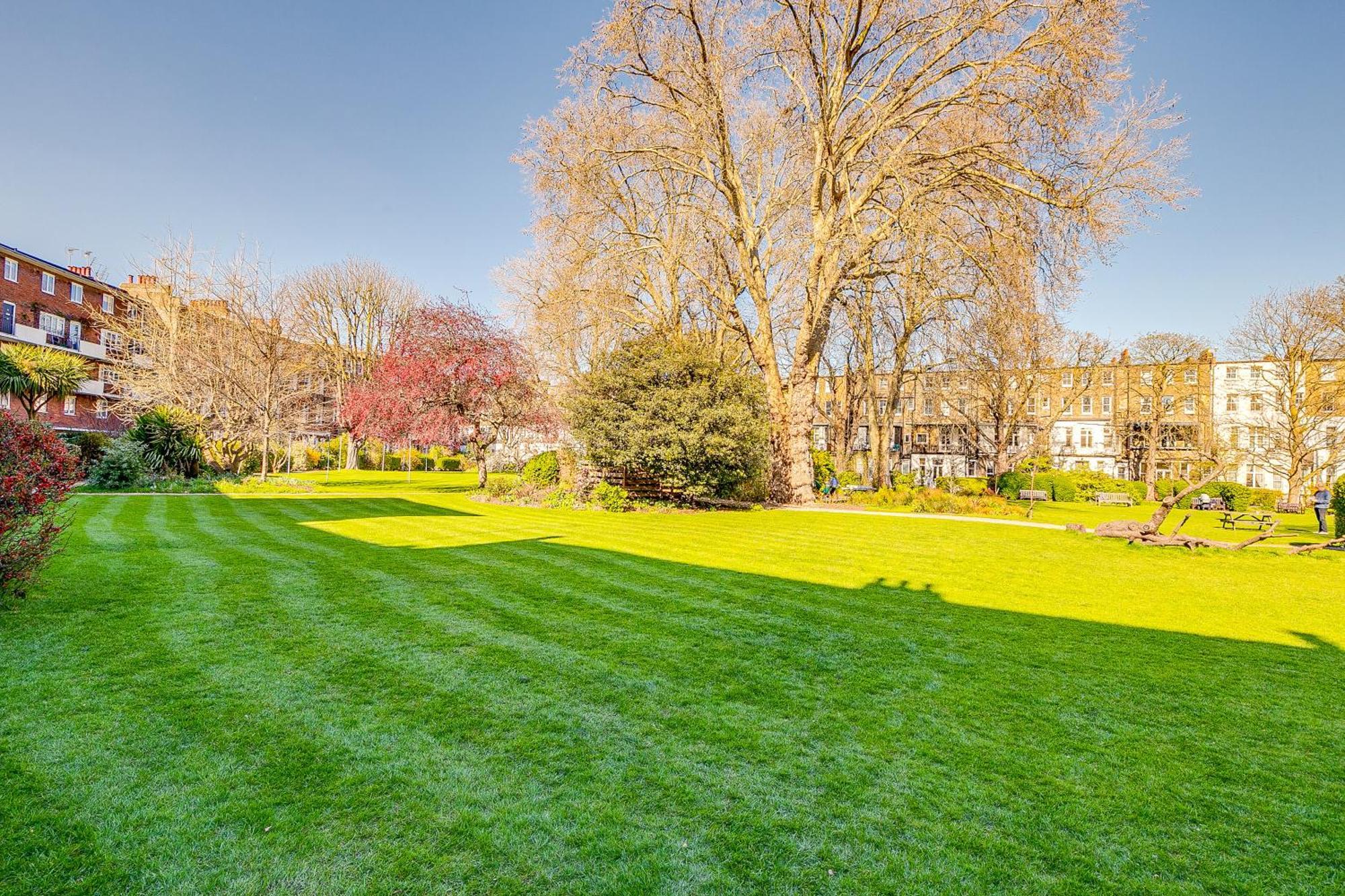 Entire Family Home - 2Bd2Bth Central Earl'S Court London Bagian luar foto