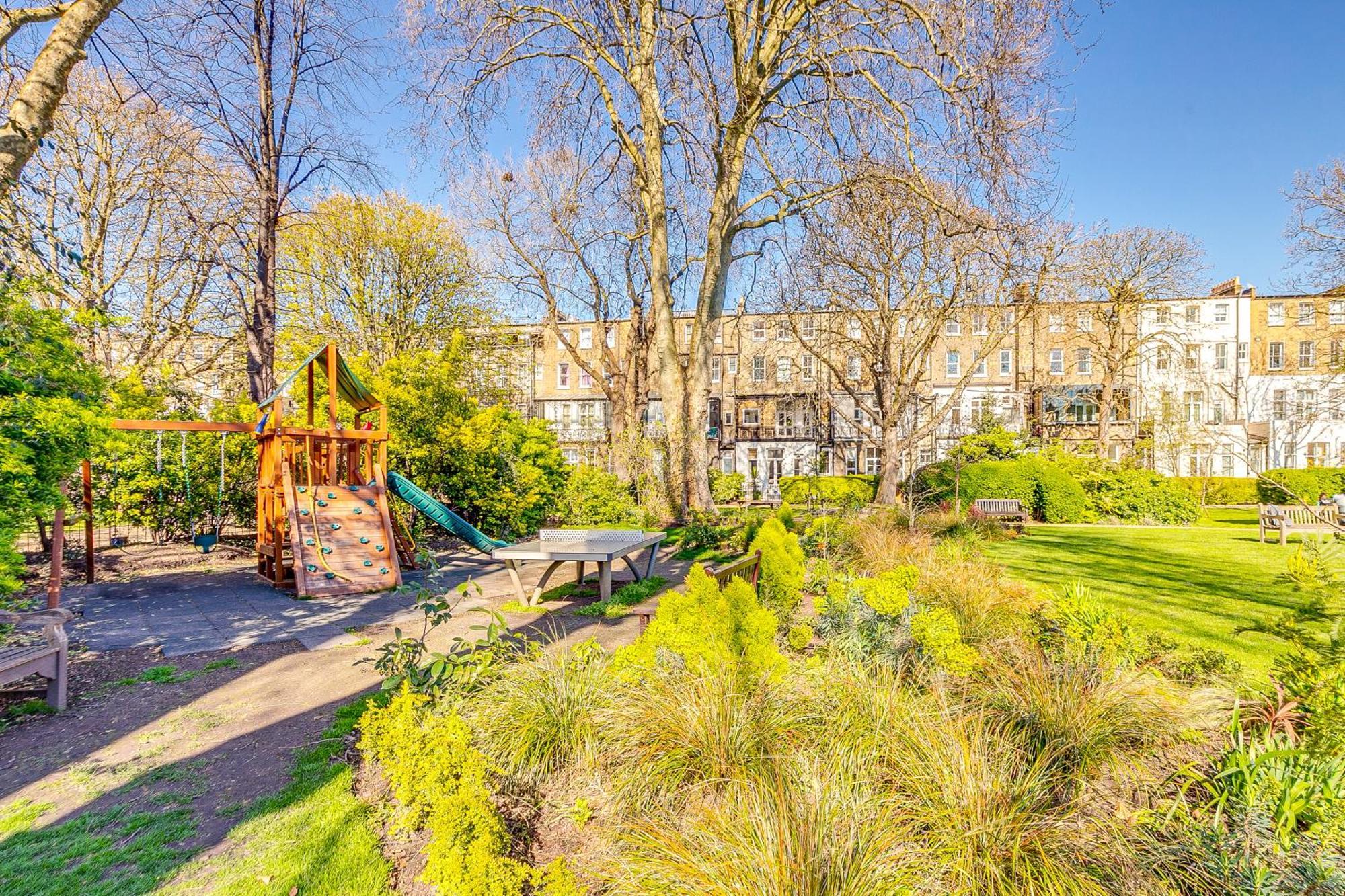 Entire Family Home - 2Bd2Bth Central Earl'S Court London Bagian luar foto